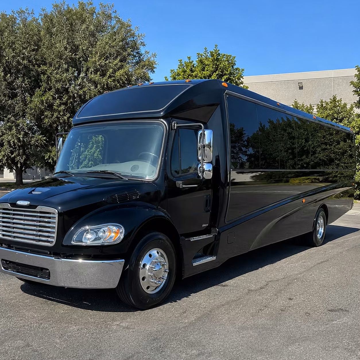 25 passenger minibus