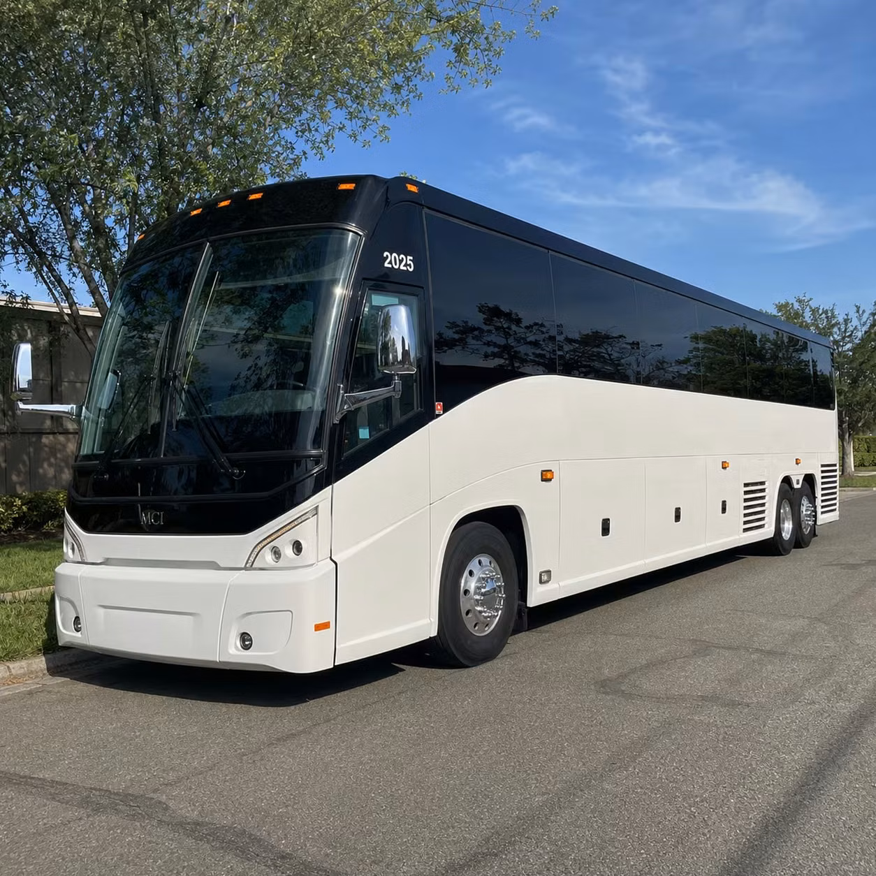 you can find and book airport transportation in killeen and any nearby city
